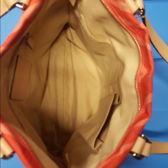 COACH Hot Coral Signature stripe zebra tote bag - Picture 4 of 5